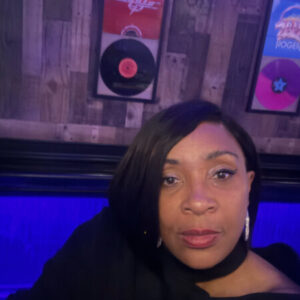 Profile photo of gloria